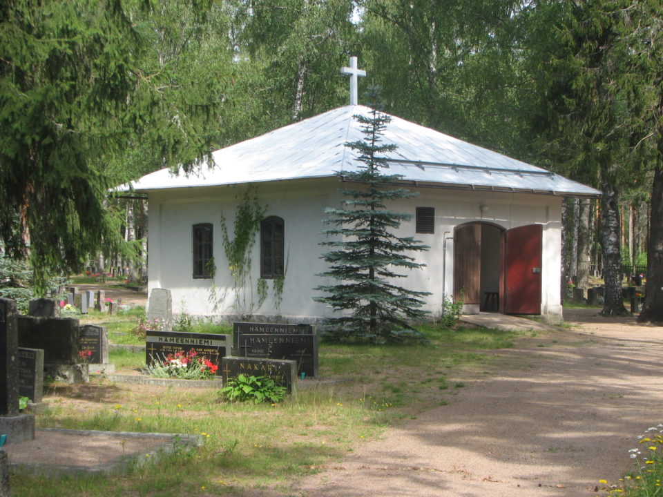 27-07-2007-miehikkalan-hautausmaa-ruumishuone-027